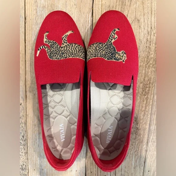 VIVAIA Audrey Red Cheetah Embroidered Round-Toe Loafers - Size 37 ♥️ - Picture 3 of 8
